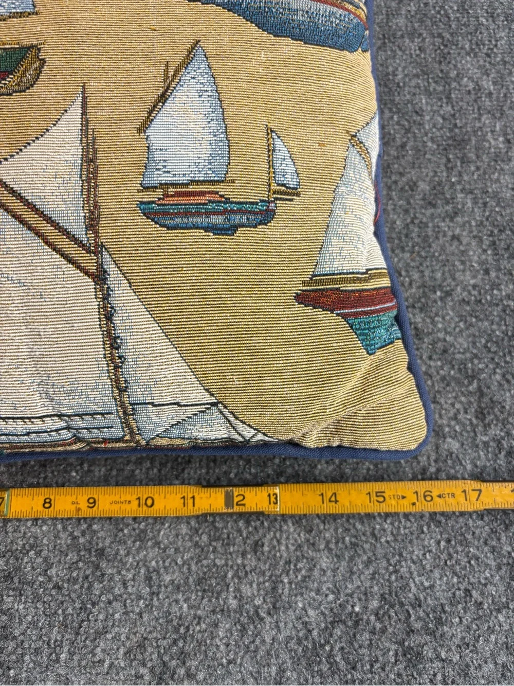 No name decorative sailboat